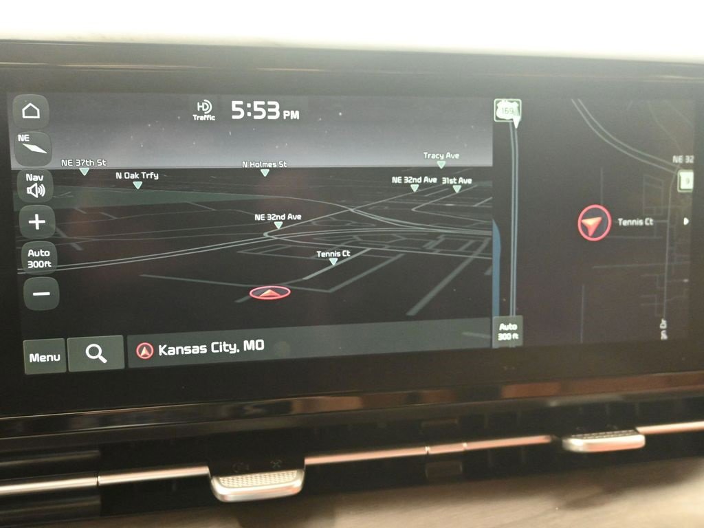 Certified 2022 Kia Carnival SX w/ Paint Protection Package image 17