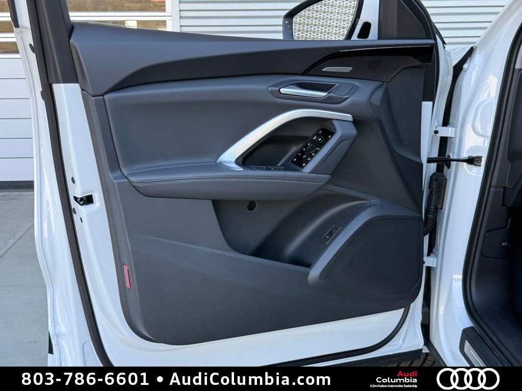 New 2025 Audi Q5 Premium Plus image 18