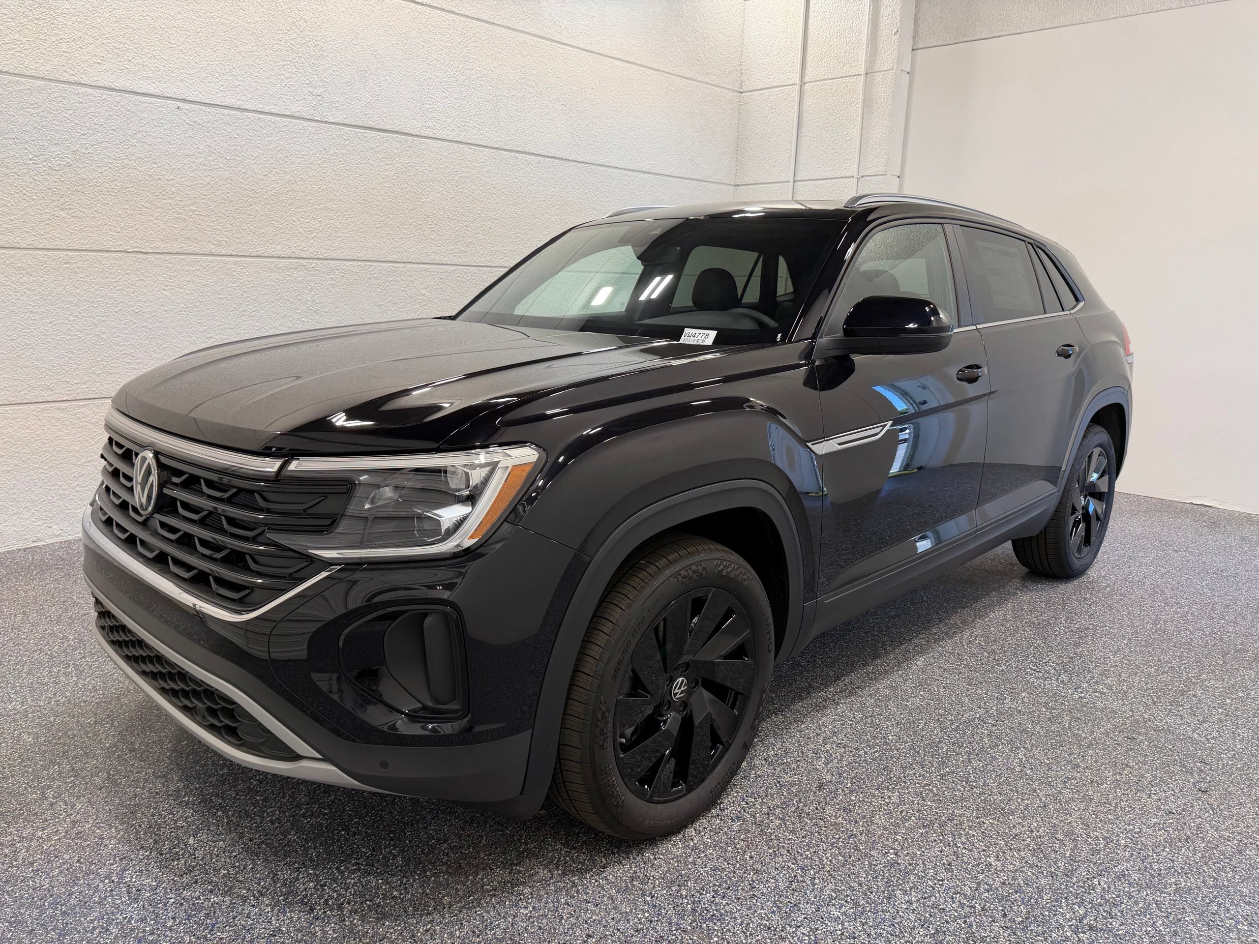 New 2026 Volkswagen Atlas Cross Sport SE