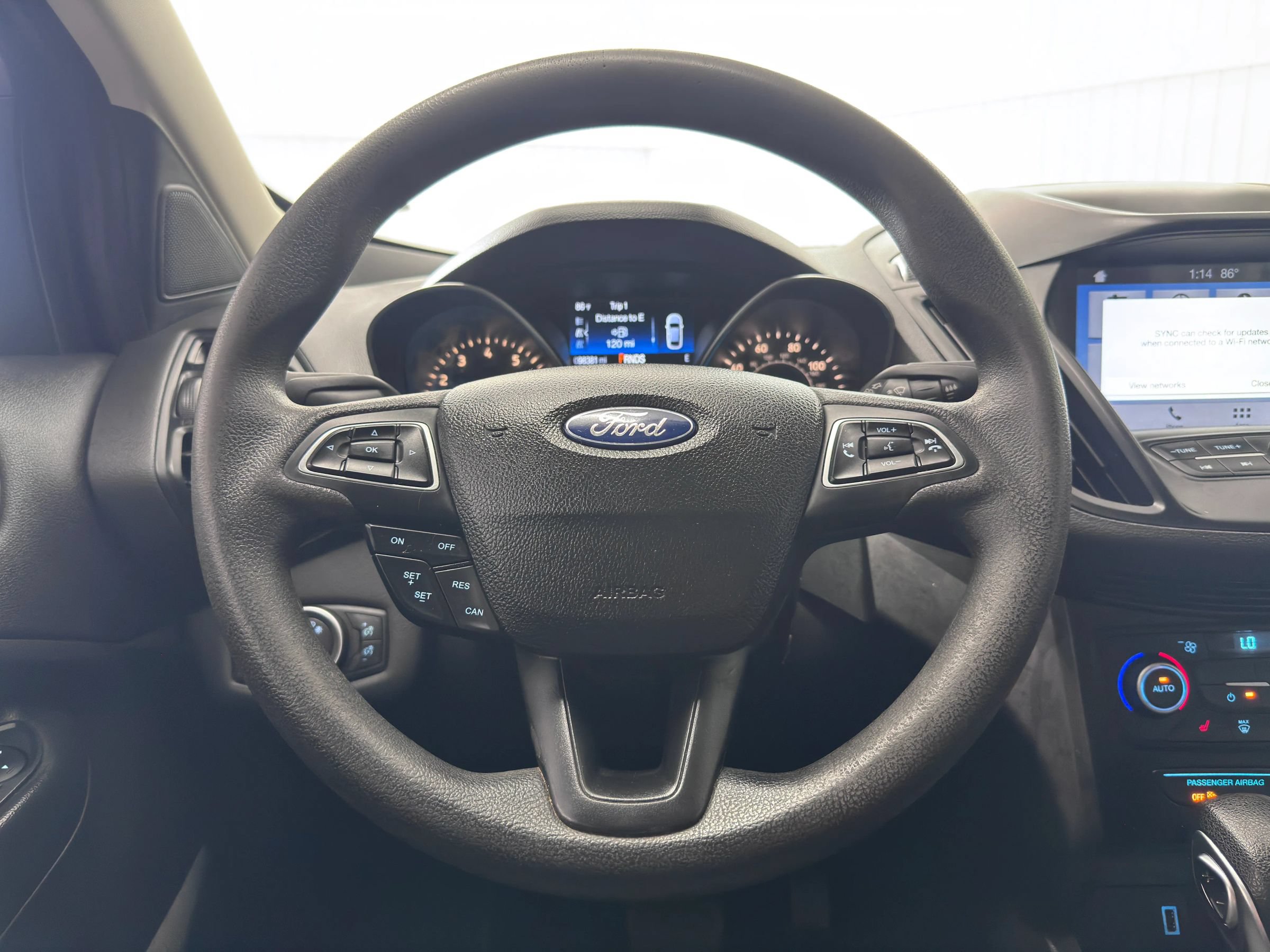 Used 2019 Ford Escape SE FWD image 19