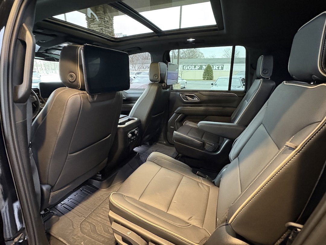 Used 2021 GMC Yukon XL SLT w/ SLT Luxury Plus Package image 25