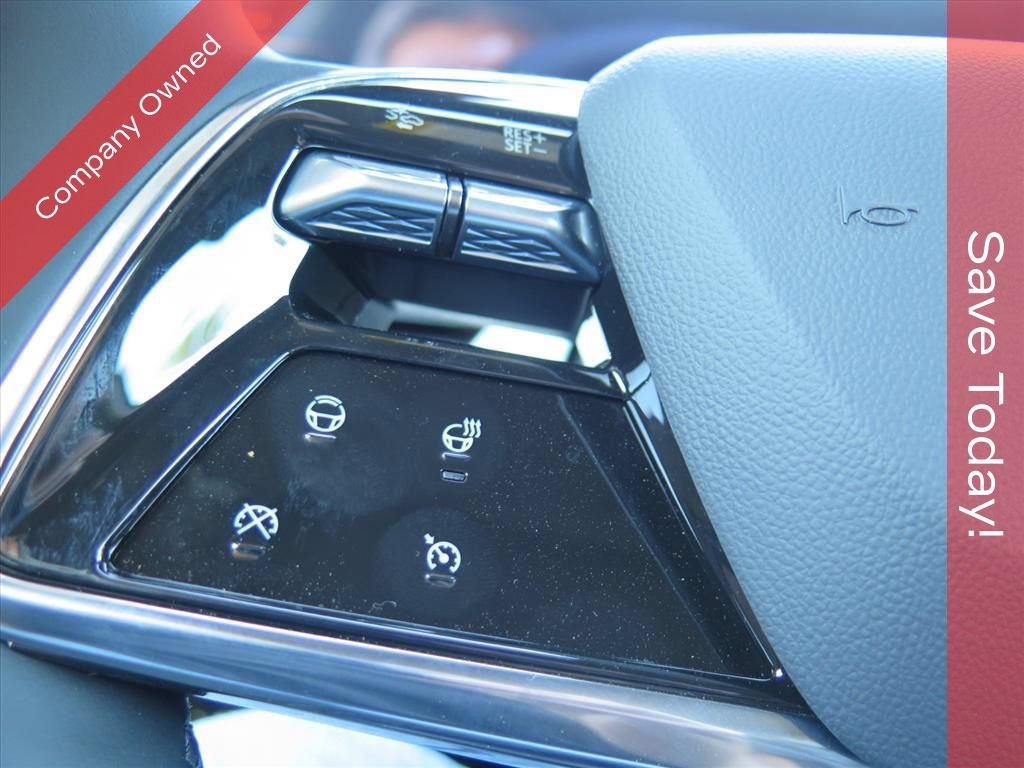 New 2026 Cadillac Optiq Luxury 2 RWD image 20