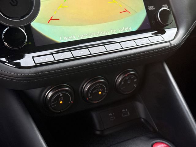 Used 2025 Nissan Z NISMO w/ Floor Mat Package image 25