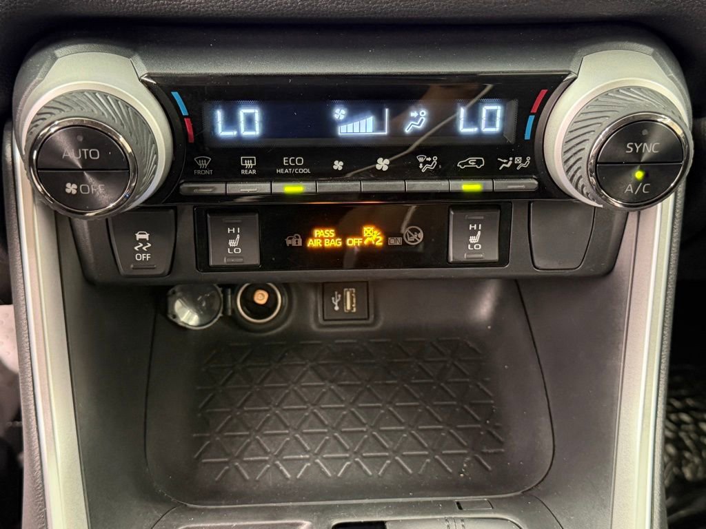 Certified 2025 Toyota RAV4 XLE w/ Convenience Package image 34