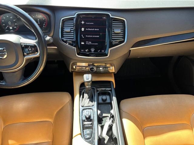Used 2018 Volvo XC90 T6 Momentum w/ Convenience Package image 17