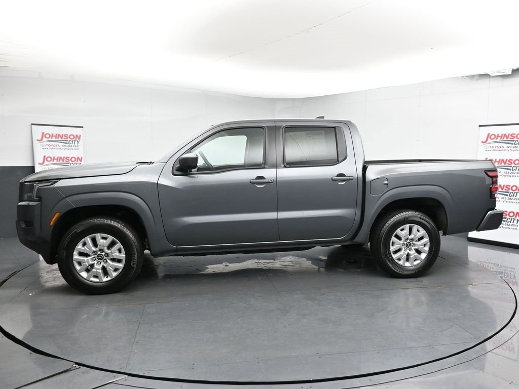 Used 2023 Nissan Frontier SV image 5
