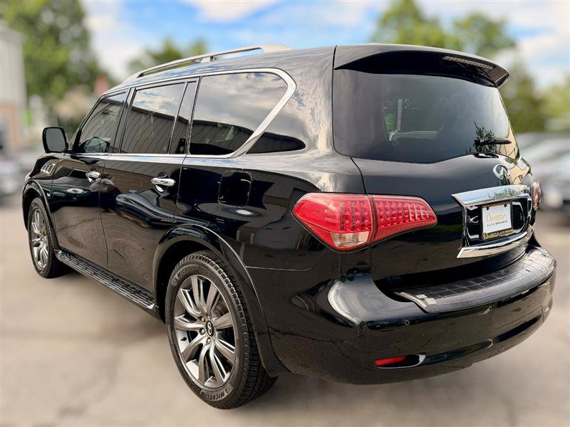 Used 2017 INFINITI QX80 Signature Edition w/ All Season Package AWD/4WD image 4
