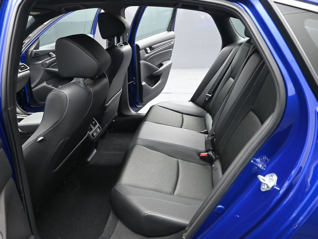 Used 2022 Honda Accord Sport image 16
