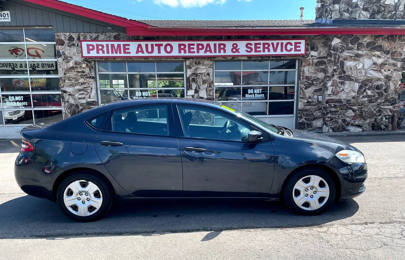 Used 2013 Dodge Dart SE w/ Value Group FWD image 8
