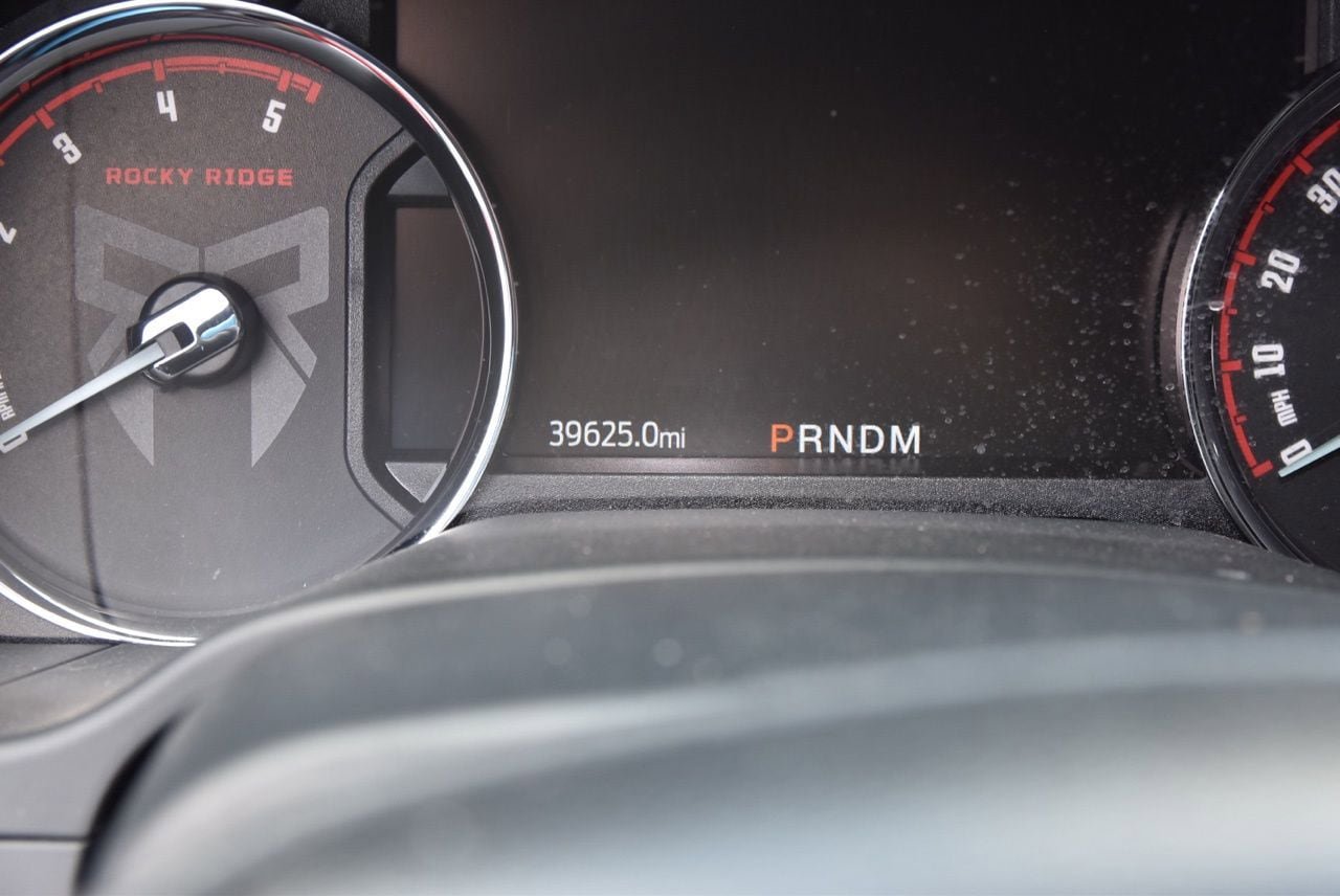 Used 2022 Ford F250 Lariat w/ Black Appearance Package image 8
