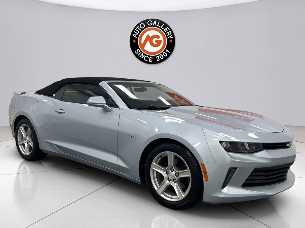 Used 2018 Chevrolet Camaro LT image 1