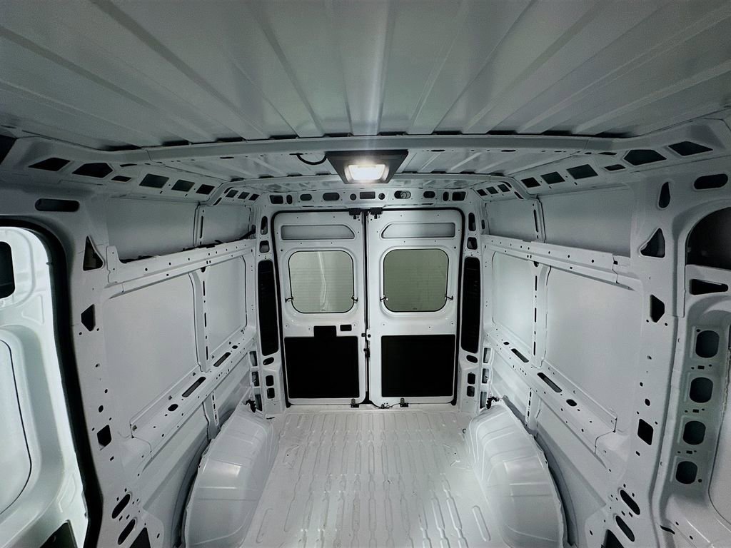 New 2026 RAM ProMaster 3500 w/ Cold Weather Group image 10
