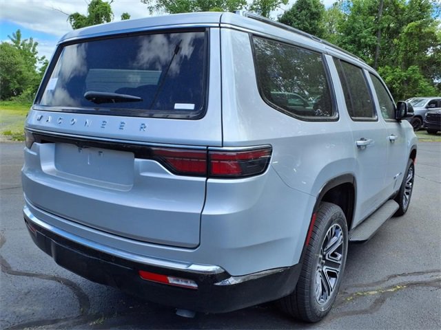 New 2025 Jeep Wagoneer 4WD image 2