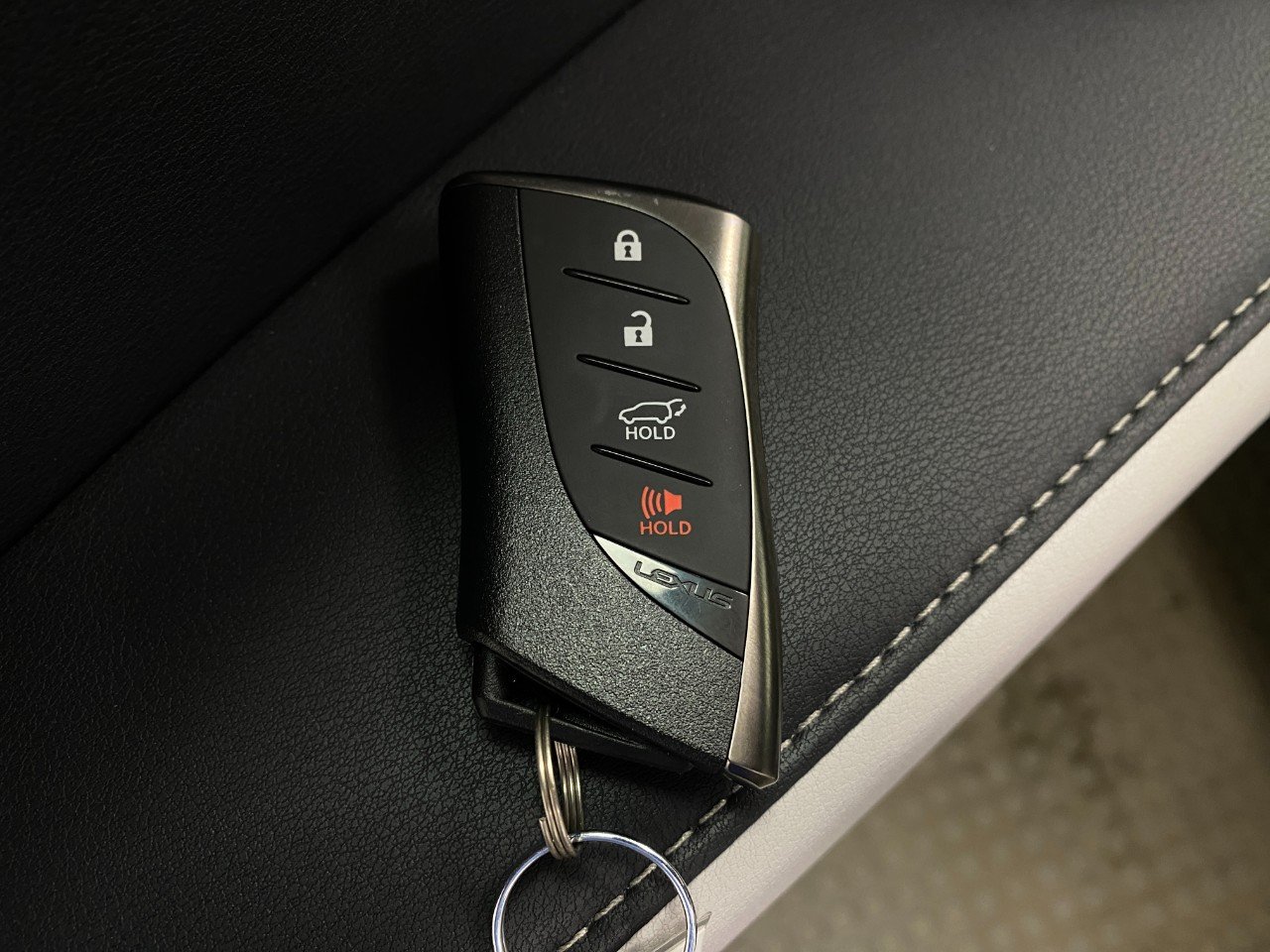 New 2026 Lexus TX 500h AWD w/ Technology Package image 32