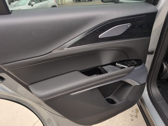 New 2026 Cadillac Lyriq Premium Luxury image 10