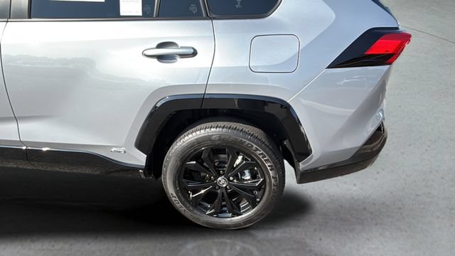 Used 2025 Toyota RAV4 SE w/ Convenience Package AWD/4WD image 38