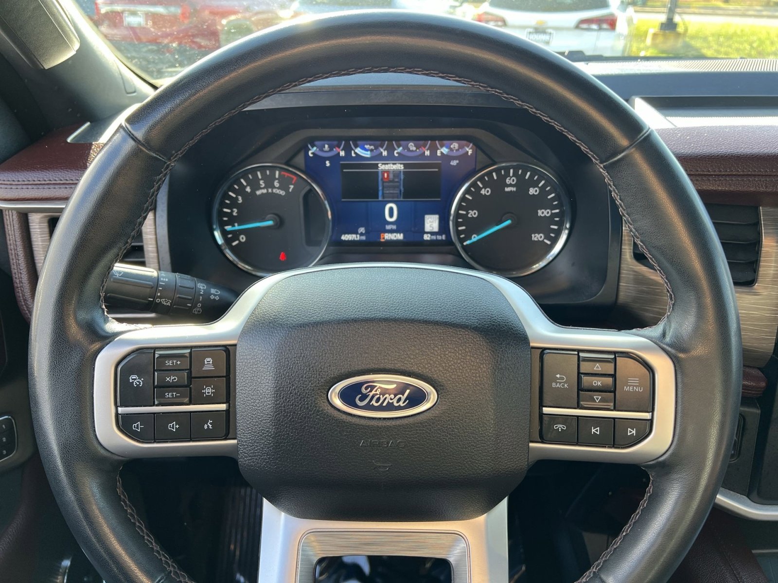 Used 2024 Ford Expedition Limited image 16