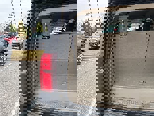 Used 2017 Chevrolet Tahoe LT image 12