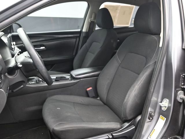 Used 2023 Nissan Sentra S image 5