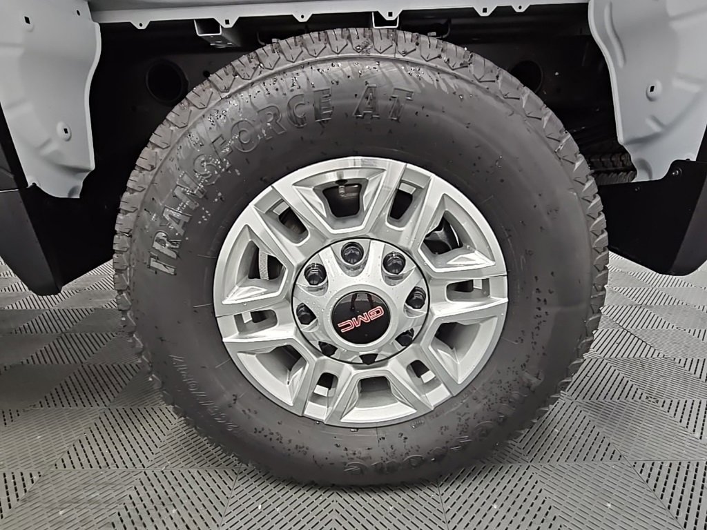 New 2025 GMC Sierra 2500 Pro image 32