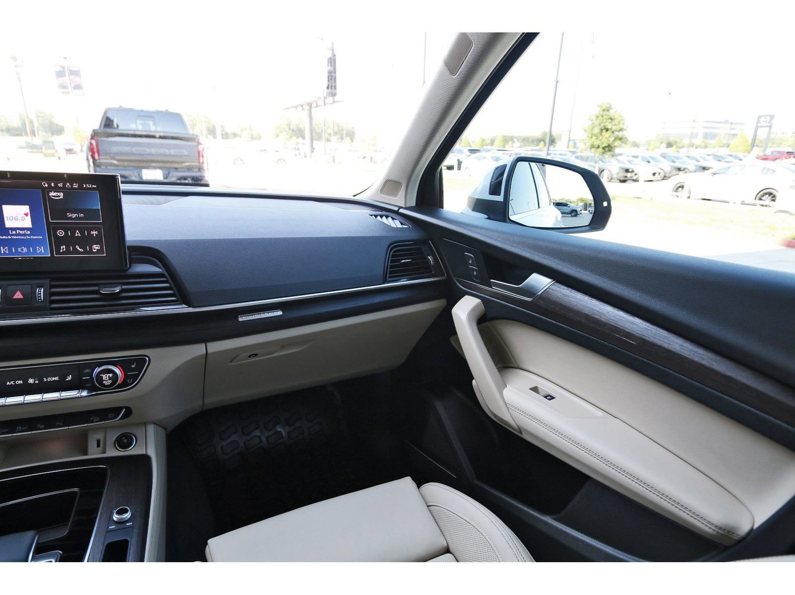 Used 2024 Audi Q5 2.0T Prestige AWD/4WD image 12
