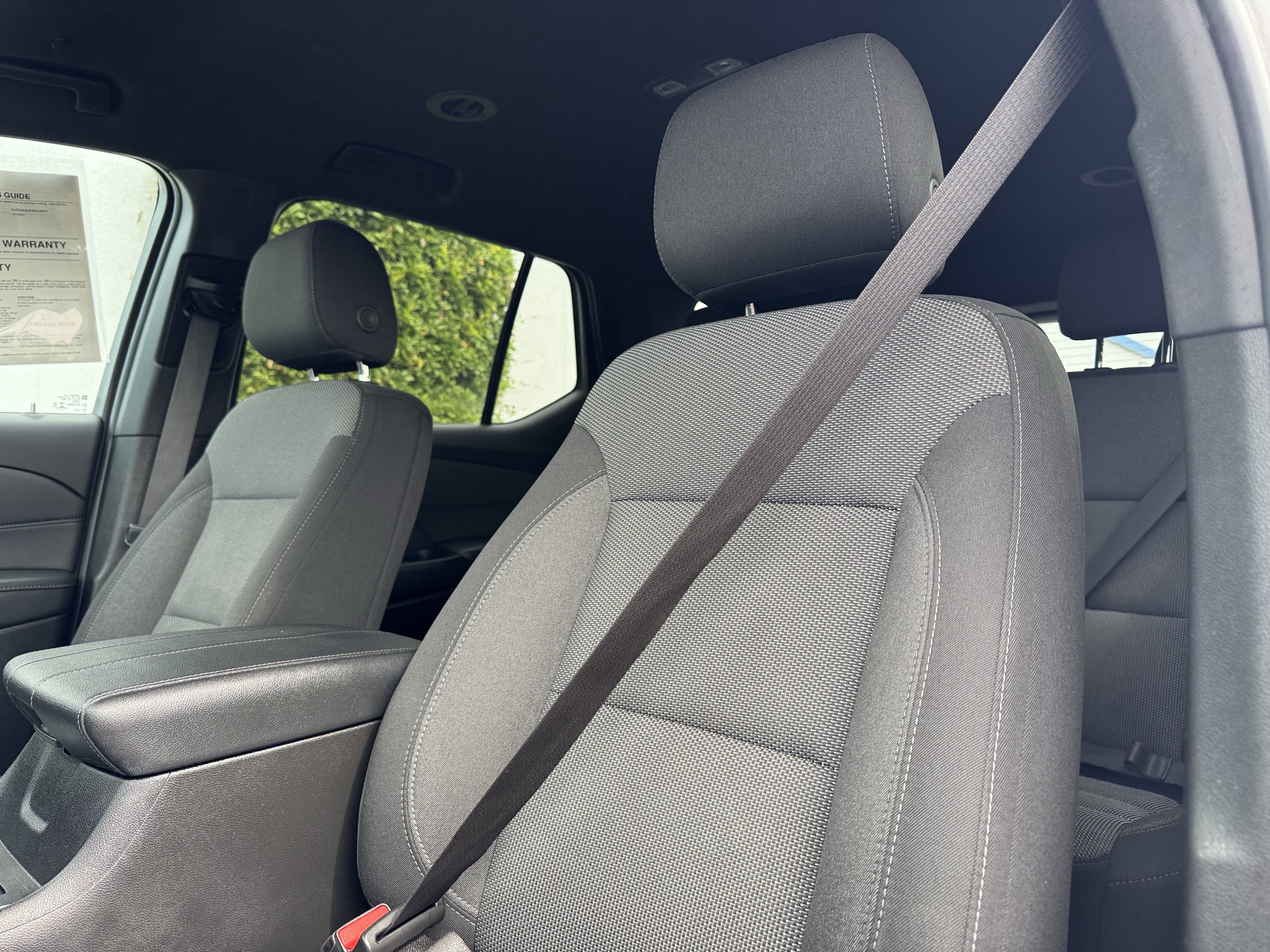 Used 2023 Chevrolet Traverse LT FWD image 13