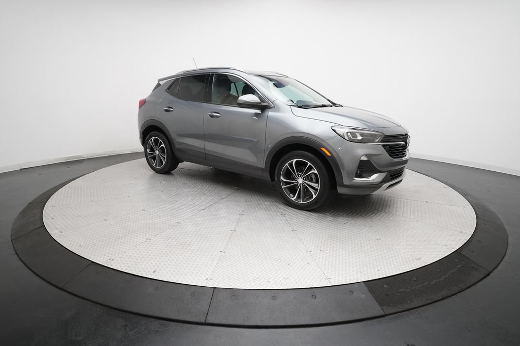 Used 2020 Buick Encore GX Essence FWD image 35