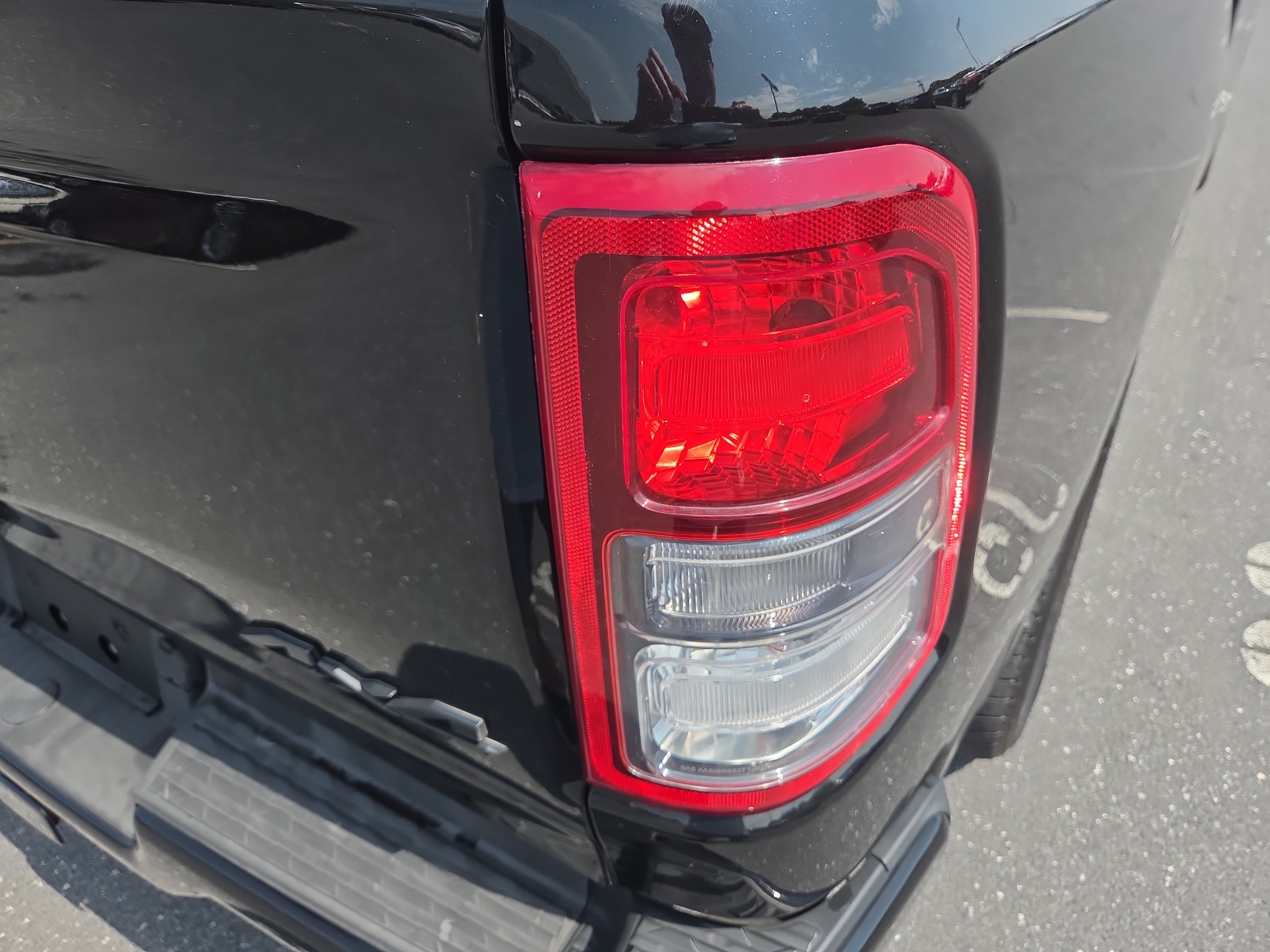 Used 2019 RAM 1500 Big Horn AWD/4WD image 16