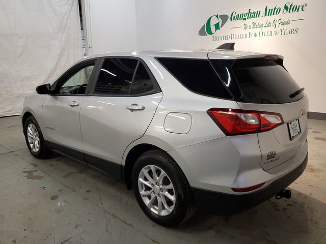 Used 2020 Chevrolet Equinox LS w/ LS Convenience Package image 4