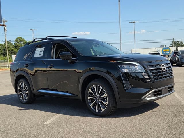 New 2026 Nissan Pathfinder Platinum FWD image 5