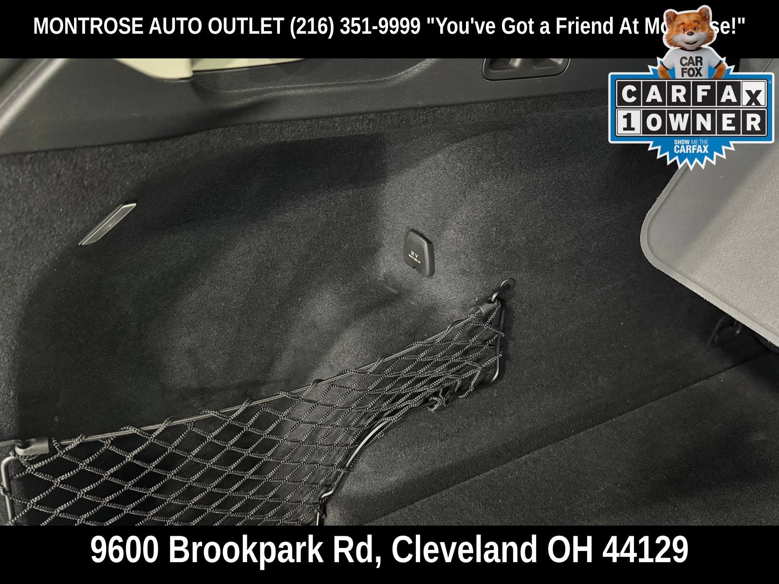 Used 2023 Volvo XC60 T8 Plus AWD/4WD image 44