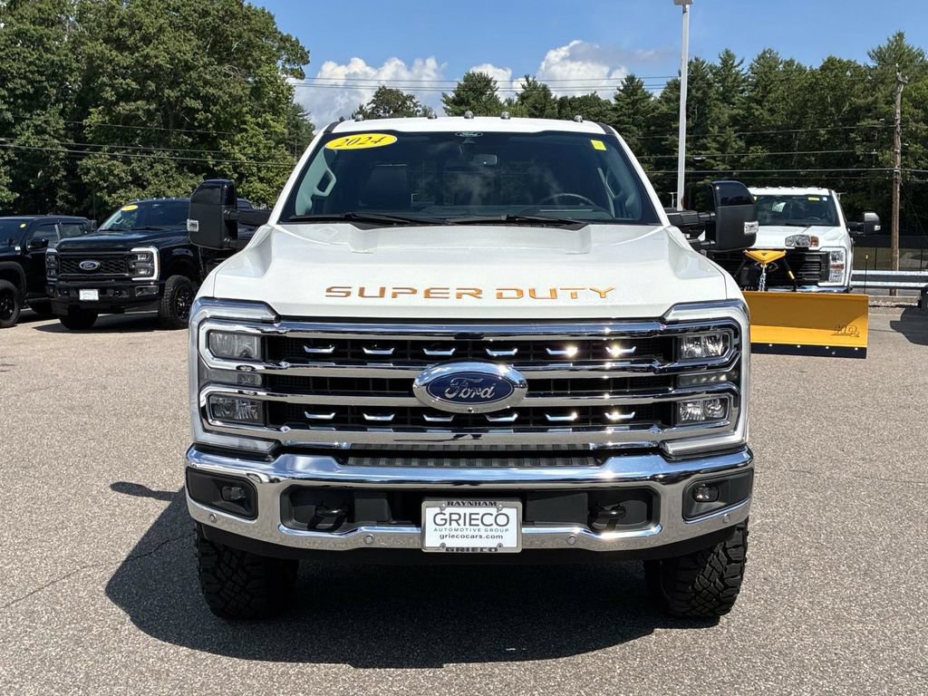 Used 2024 Ford F250 Lariat w/ Lariat Ultimate Package AWD/4WD image 2