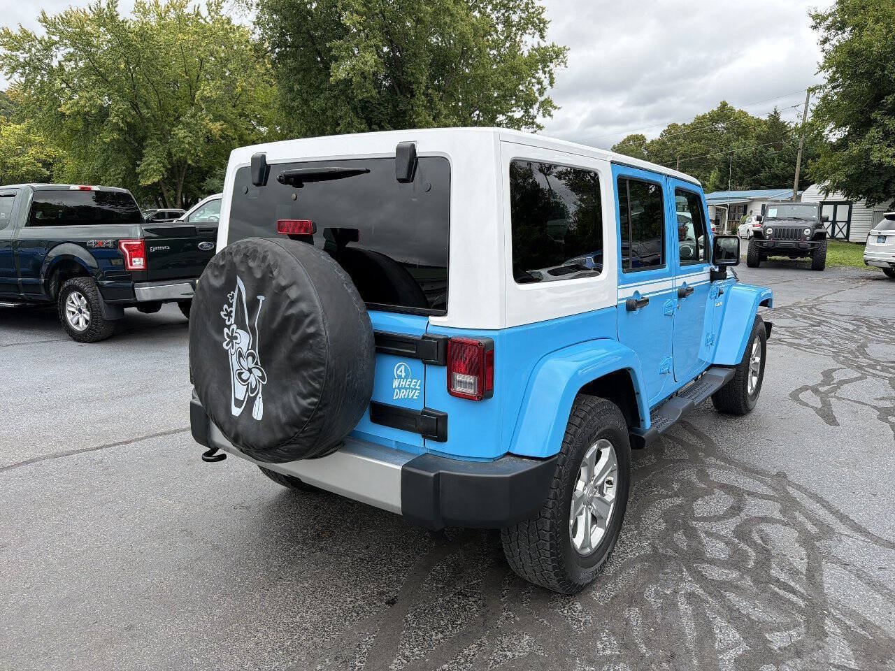 Used 2017 Jeep Wrangler Unlimited Sahara w/ Quick Order Package 24E Chief AWD/4WD image 8