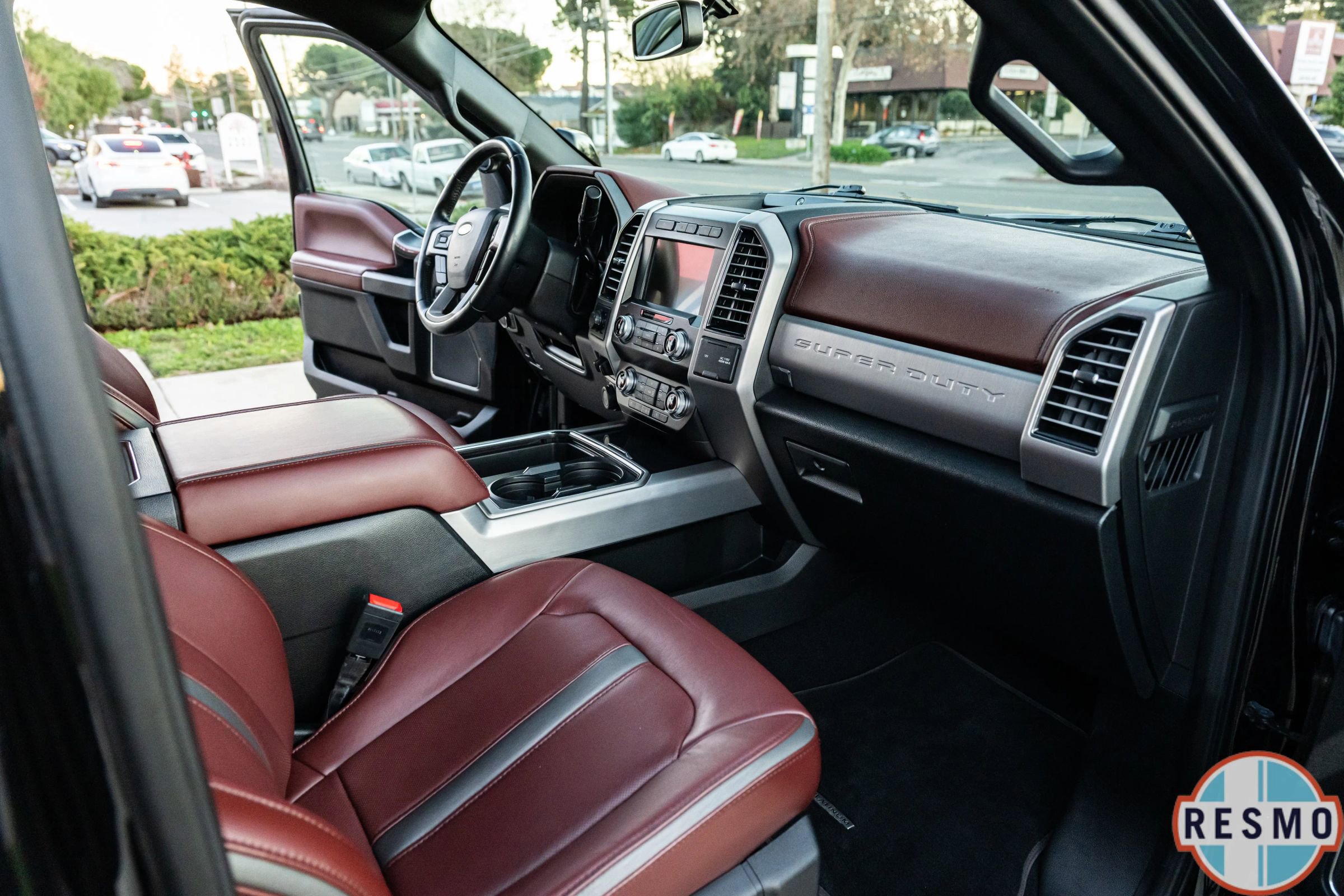 Used 2020 Ford F350 Platinum w/ Tremor Off-Road Package image 16