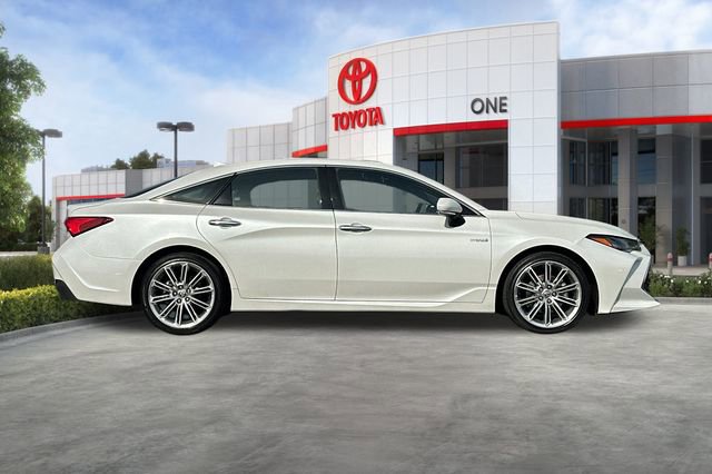 Certified 2021 Toyota Avalon Limited w/ Advanced Safety Package image 3