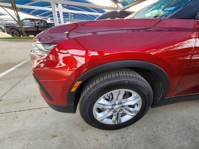 Used 2022 Chevrolet Blazer LT w/ Sound & Technology Package image 7