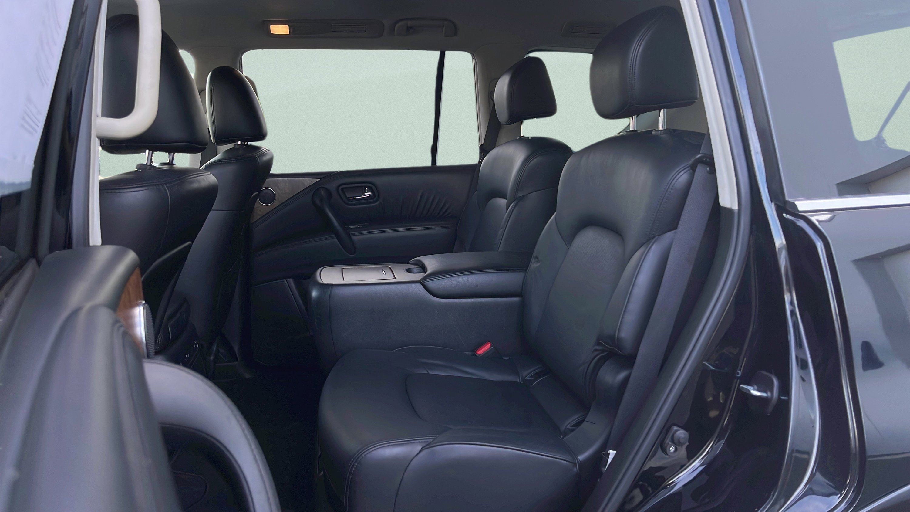 Used 2021 Nissan Armada SL w/ Captain's Chairs Package AWD/4WD image 24