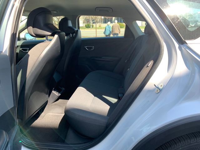 Used 2025 Kia K4 LXS FWD image 26