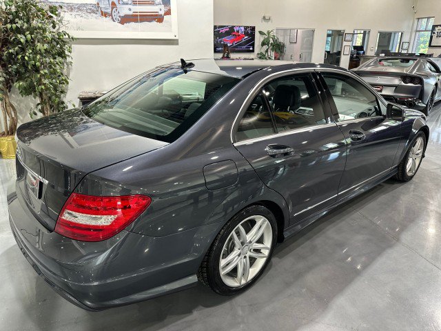 Used 2013 Mercedes-Benz C 250 Sedan image 2