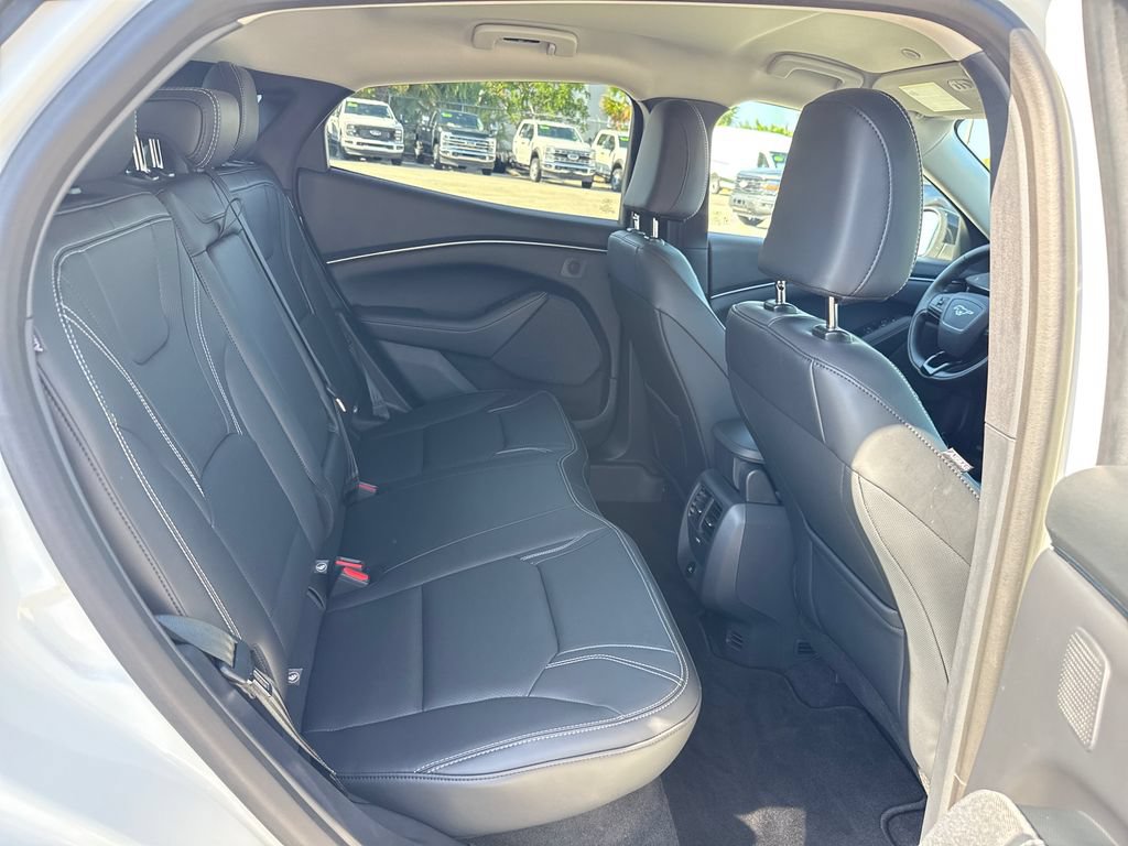 Used 2025 Ford Mustang Mach-E Premium RWD image 30