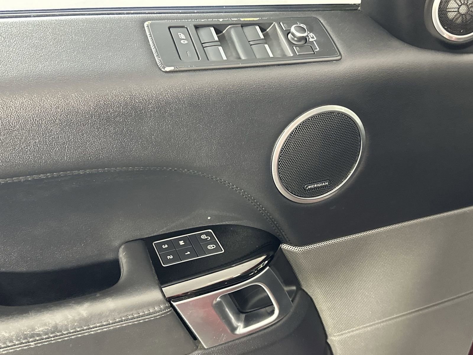 Used 2017 Land Rover Range Rover Sport Supercharged image 13