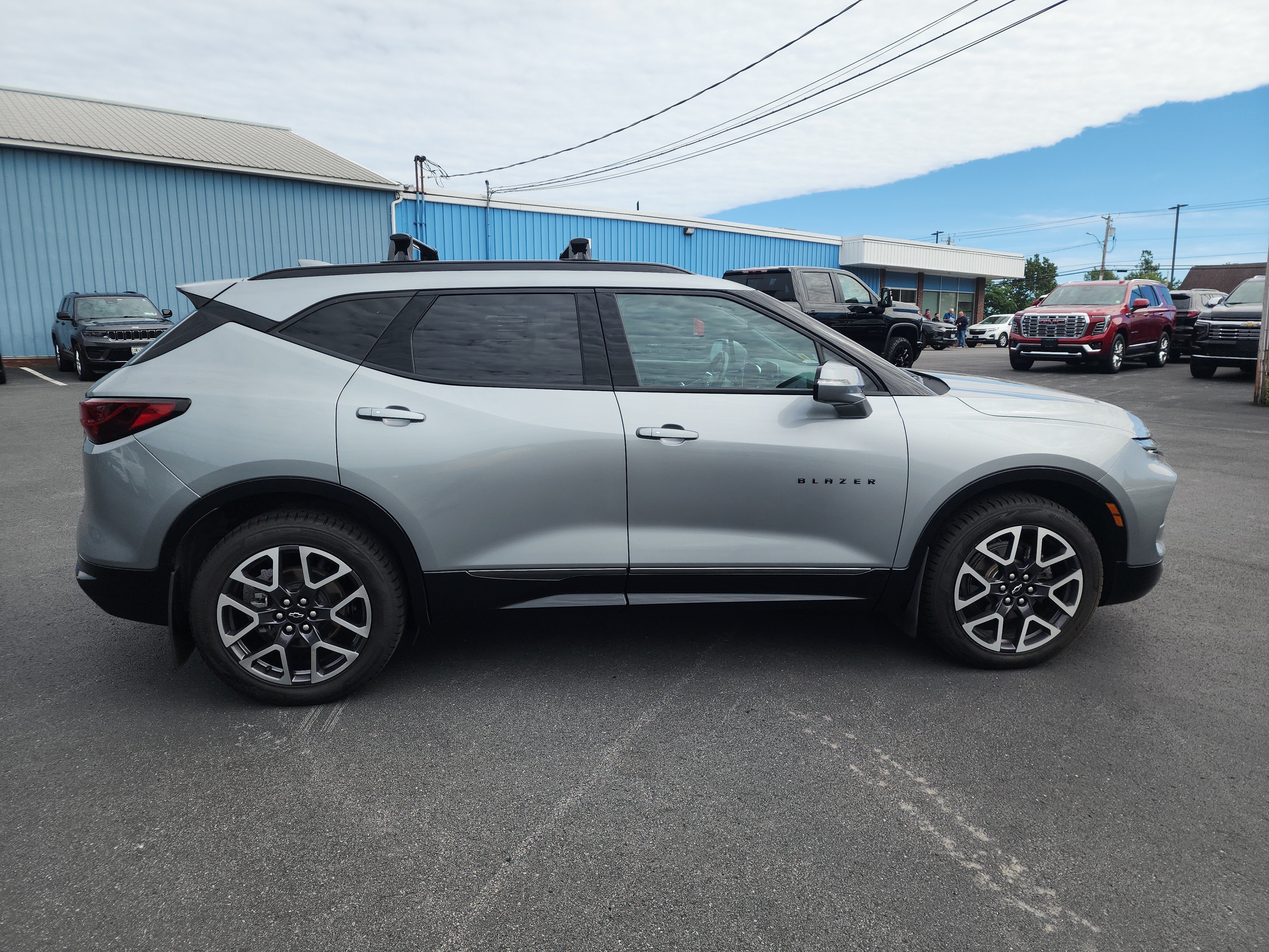 Certified 2024 Chevrolet Blazer RS w/ Enhanced Convenience Package AWD/4WD image 9