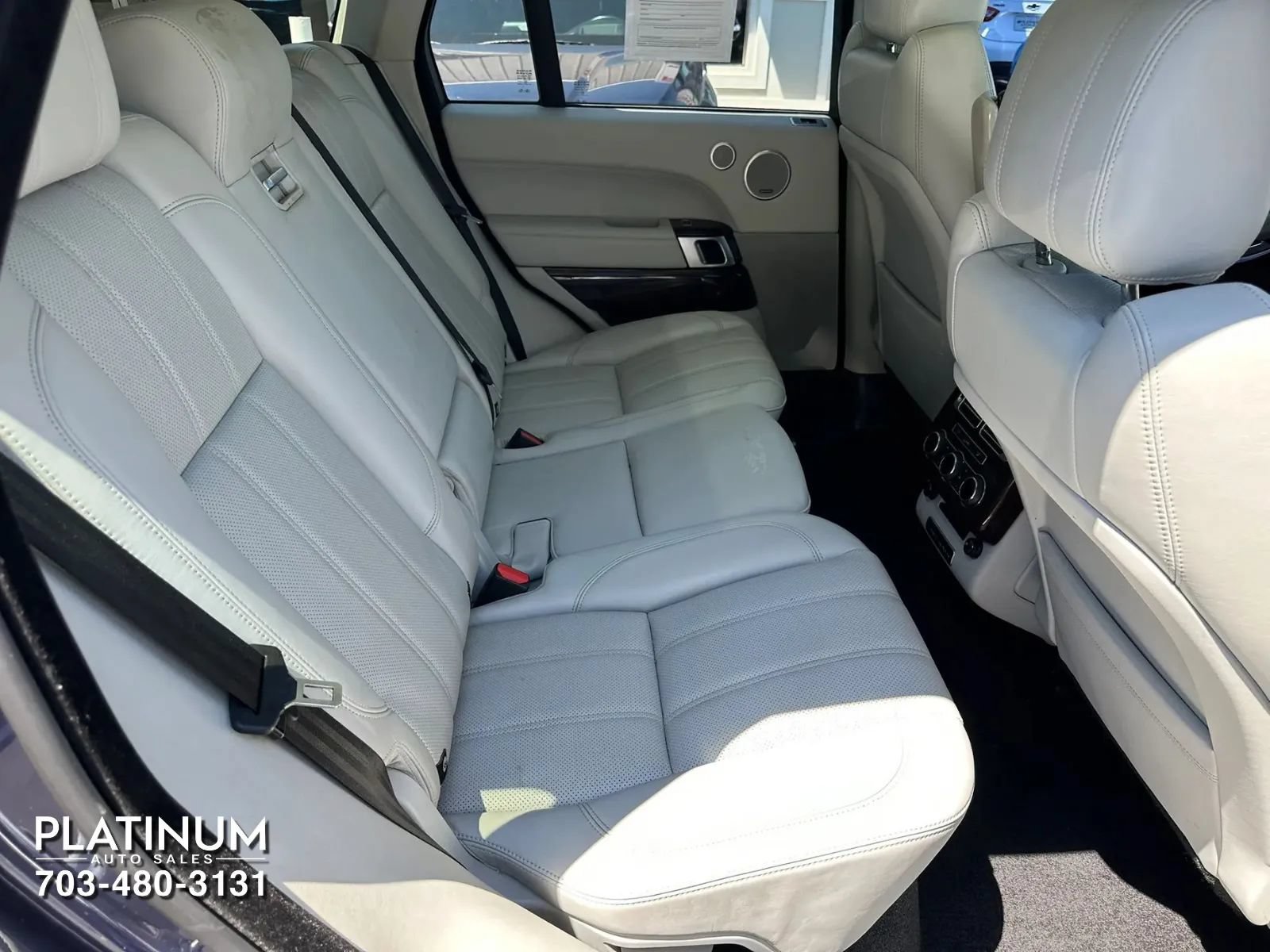 Used 2015 Land Rover Range Rover HSE AWD/4WD image 15