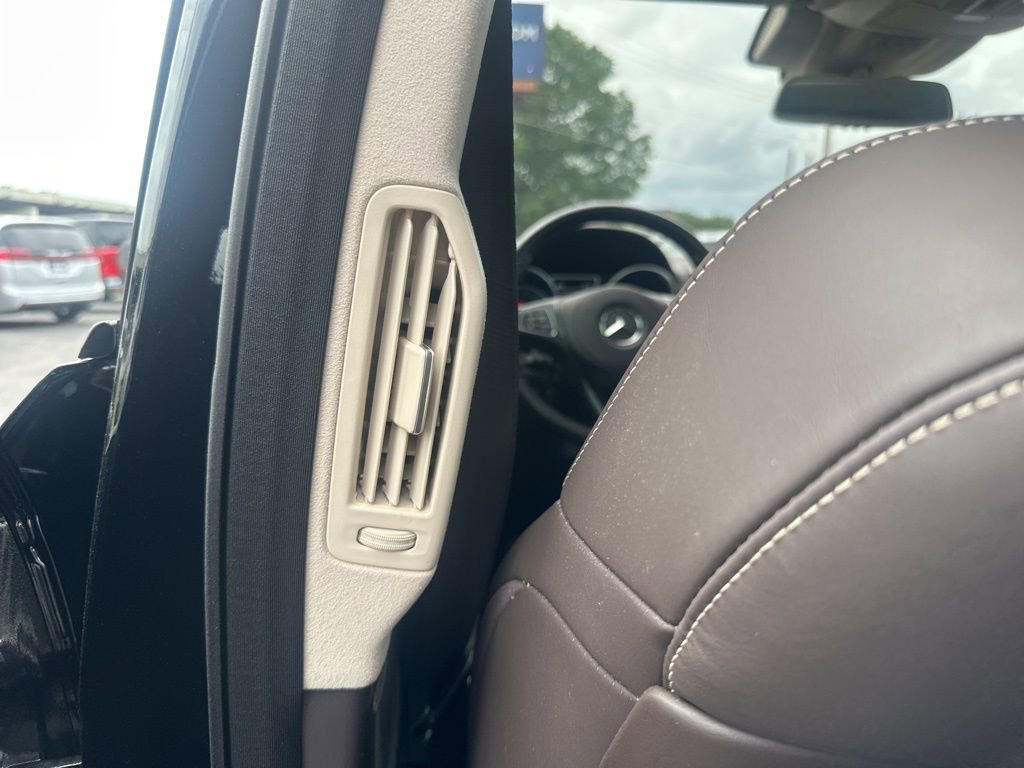 Used 2017 Mercedes-Benz GLS 550 4MATIC image 18