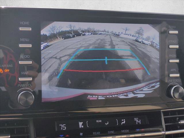 Used 2023 Toyota Sienna XLE image 13