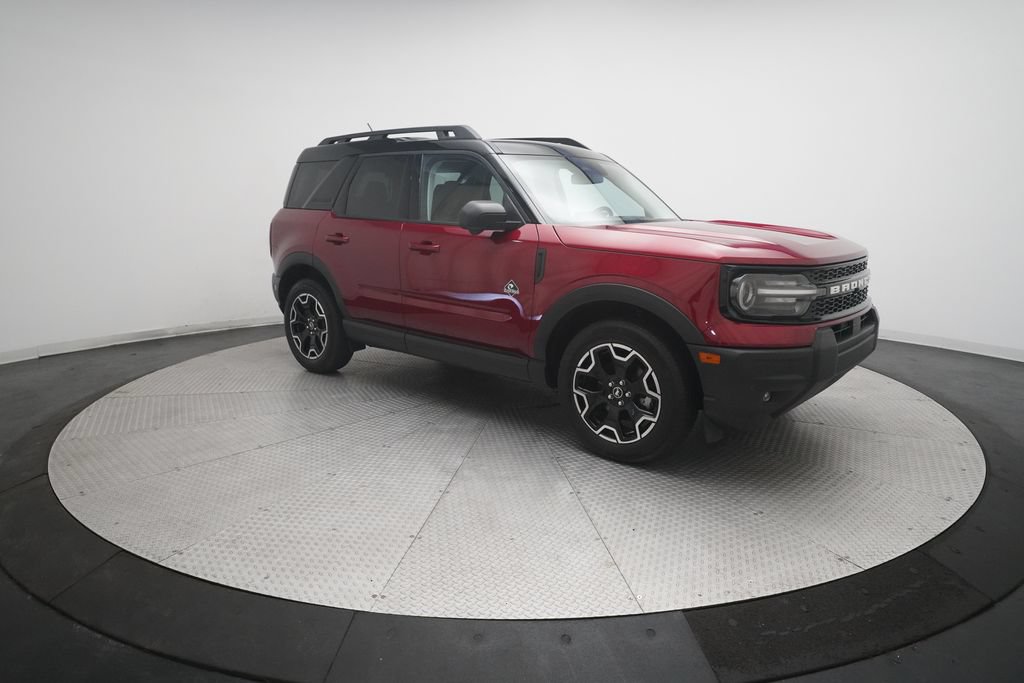 Used 2025 Ford Bronco Sport Outer Banks w/ Outer Banks Tech Package+ AWD/4WD image 35