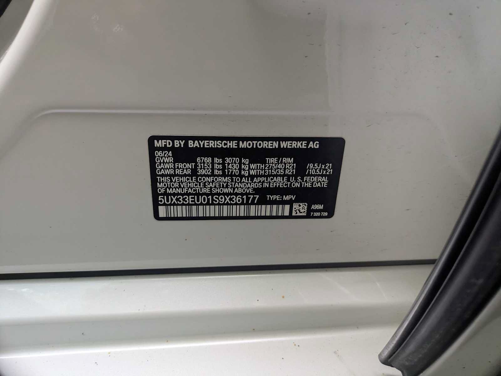 Certified 2025 BMW X5 M60i AWD/4WD image 25