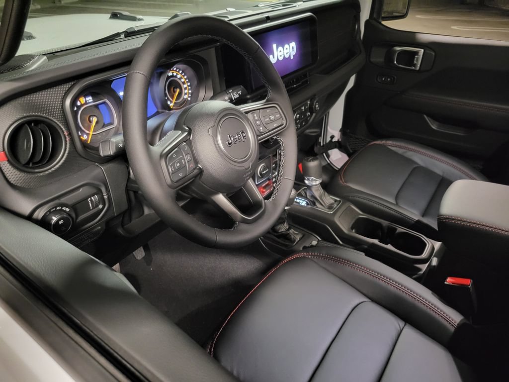 New 2026 Jeep Gladiator Rubicon AWD/4WD image 3