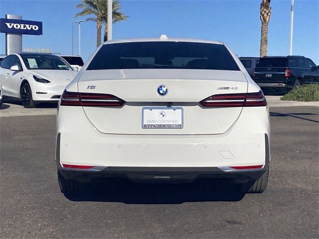 Certified 2025 BMW i5 eDrive40i w/ Premium Package image 8