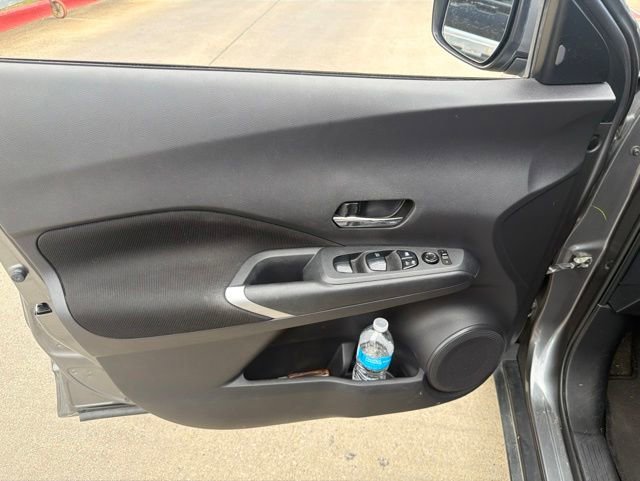 Used 2021 Nissan Kicks SV FWD image 11